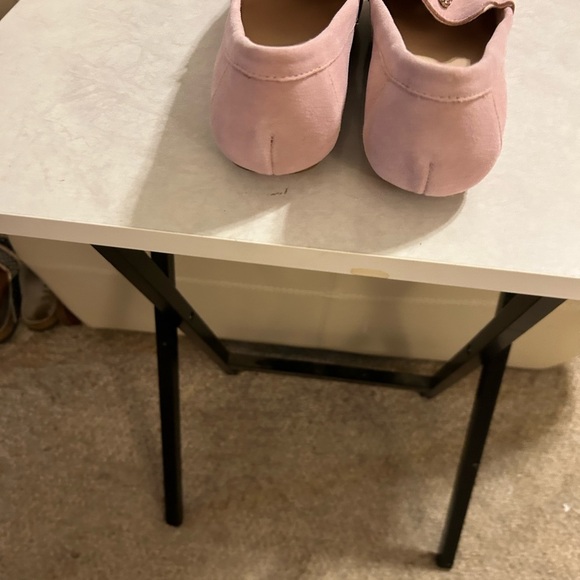 Isaac Mizrahi pink moccasins with jewels - Picture 4 of 4